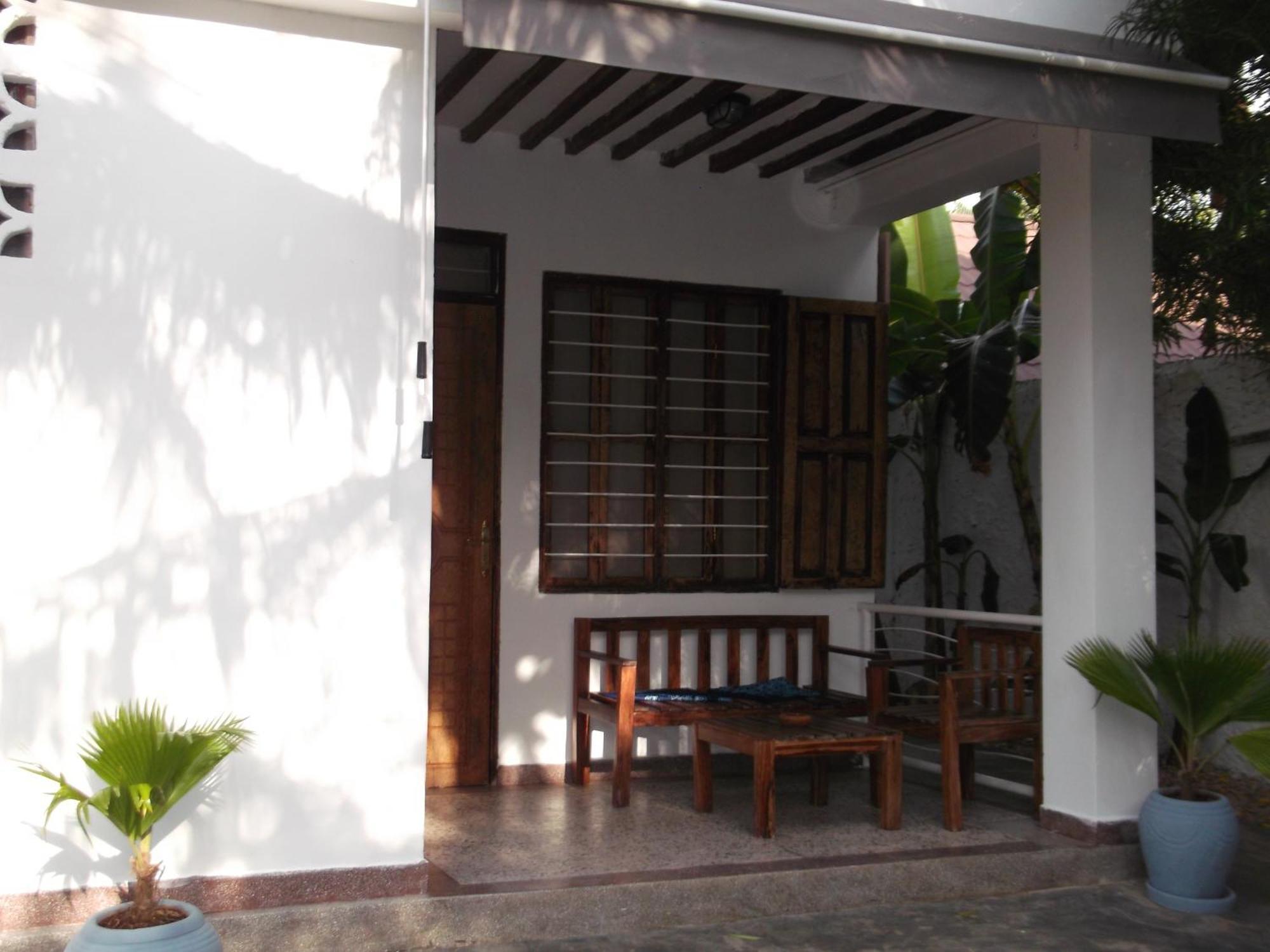 Kobe House Bed & Breakfast Jambiani  Room photo